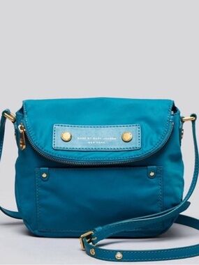 Marc Jacobs Preppy Natasha Nylon Large Crossbody Bag  Teal
